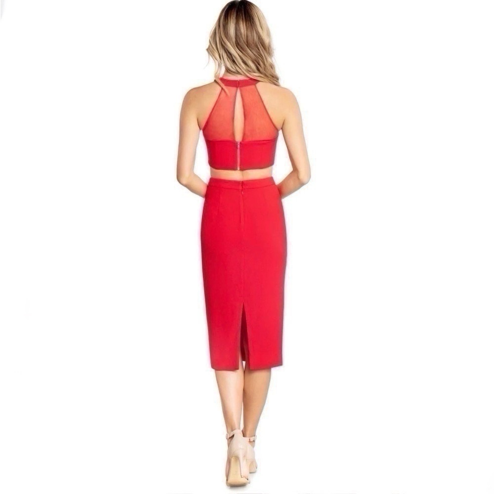 Dress The Population Women’s Elliana Two-Piece Faux Halter Set Rouge - Picture 3 of 13